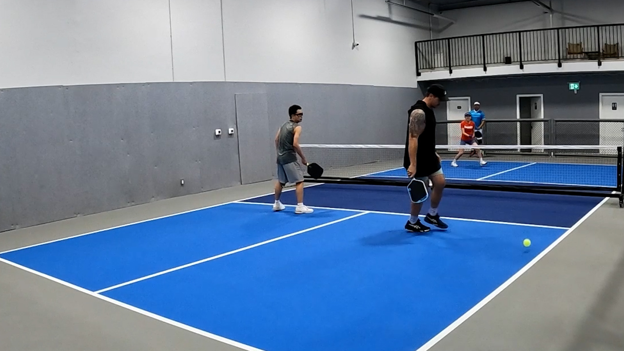 how to hit a tweener in pickleball